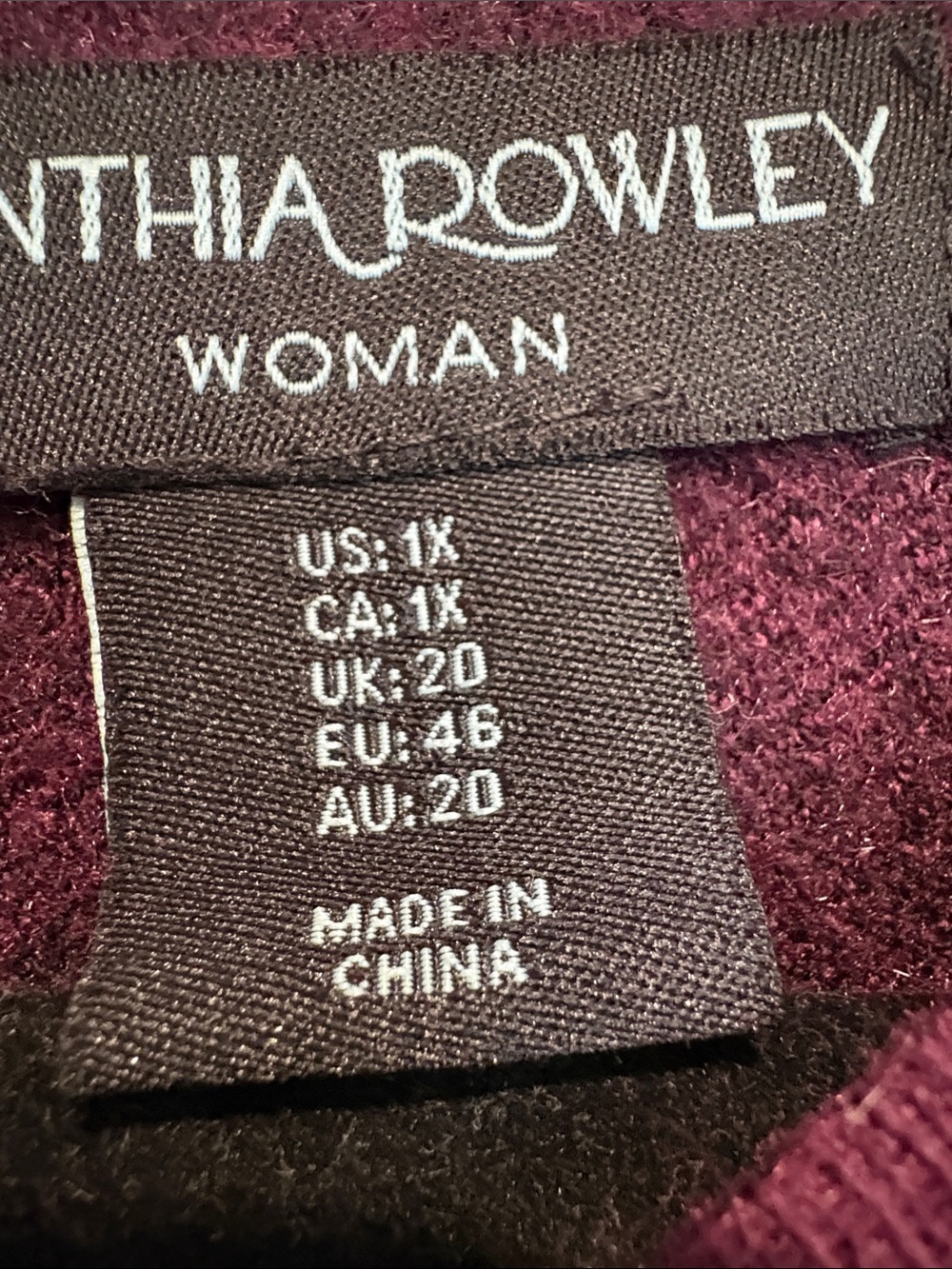 Cynthia Rowley Plum Crewneck Sweater with Black Polka Dots 1x - Picture 4 of 8
